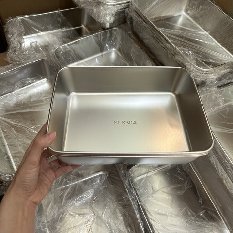 304-es rozsdamentes acél tál légmentes fedéllel (2.1 L – 26 × 20 × 6 cm) | 70% KEDVEZMÉNY!