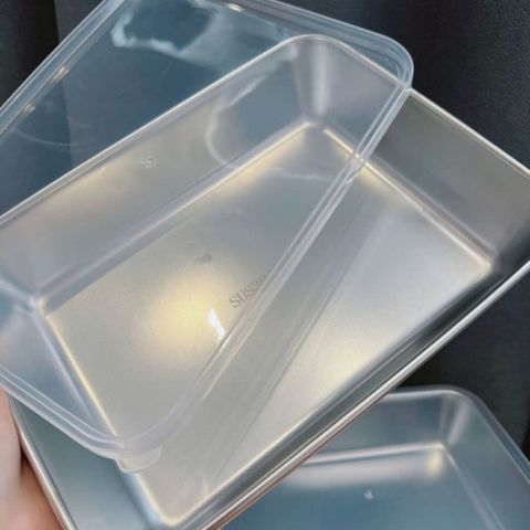 304 rozsdamentes acél ételtároló doboz, 2500 ml kapacitással – Biztonságos és praktikus megoldás az élelmiszerek tárolására (25×20×6 cm)